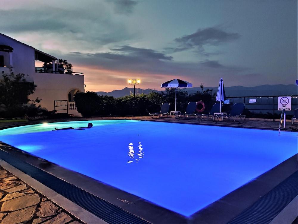 Dionysos Apartments Apraos 外观 照片
