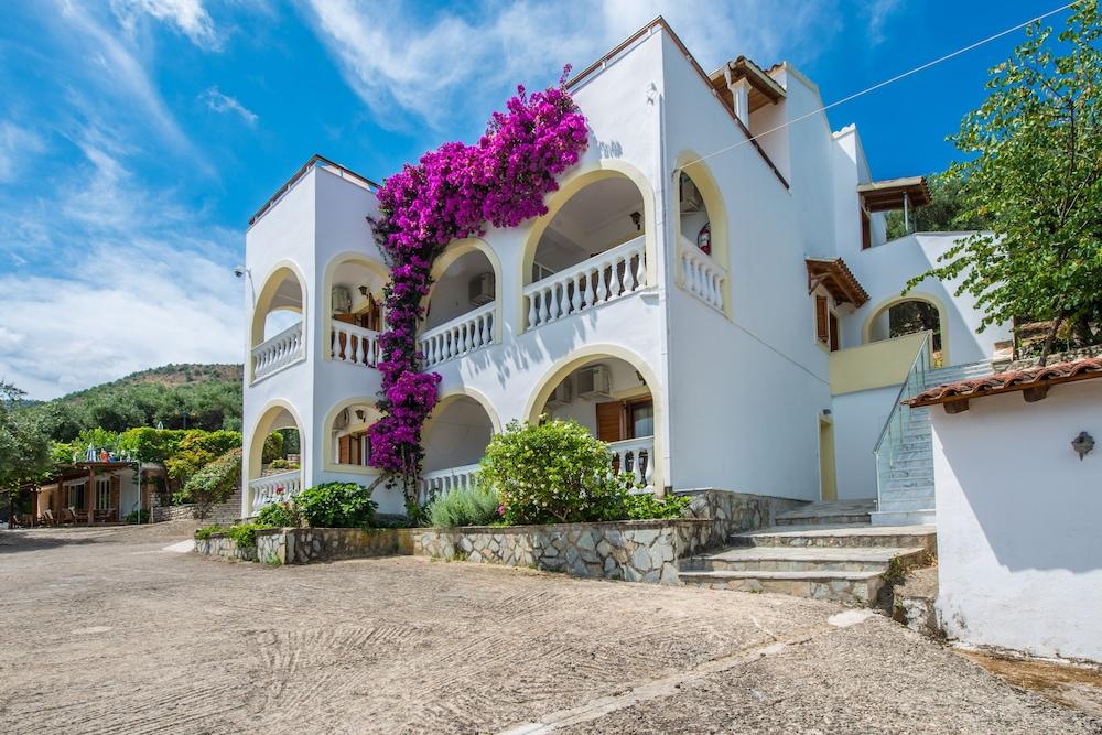 Dionysos Apartments Apraos 外观 照片