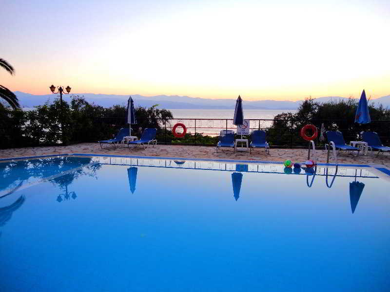 Dionysos Apartments Apraos 外观 照片