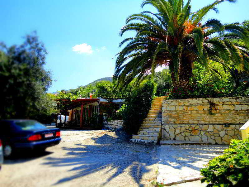 Dionysos Apartments Apraos 外观 照片