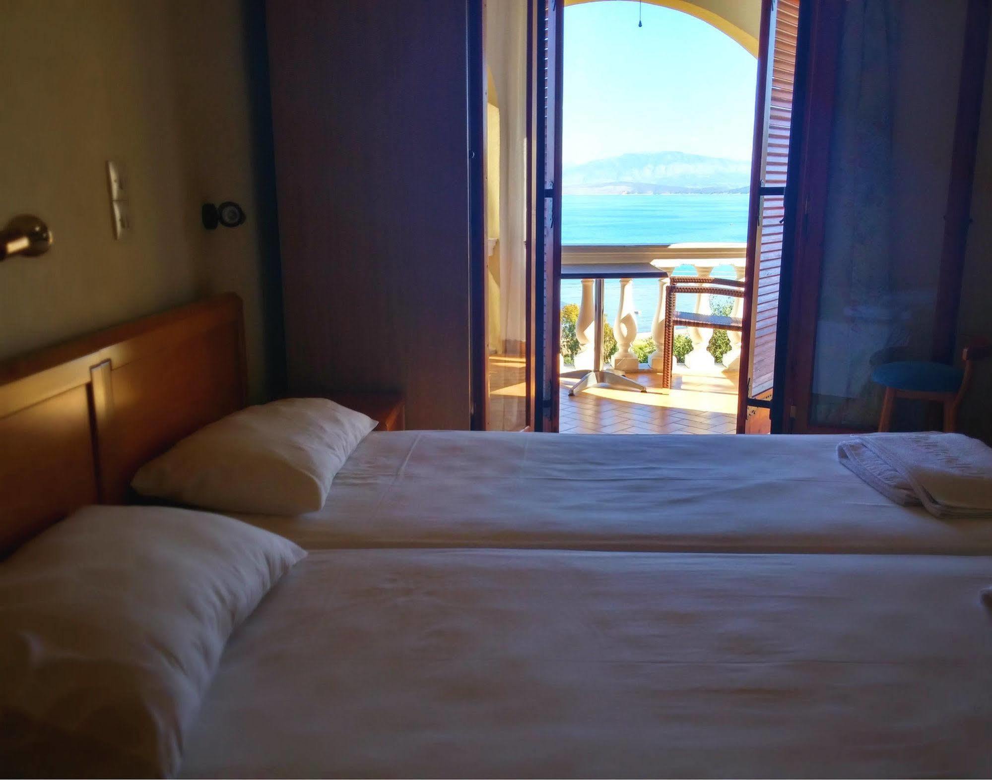 Dionysos Apartments Apraos 外观 照片