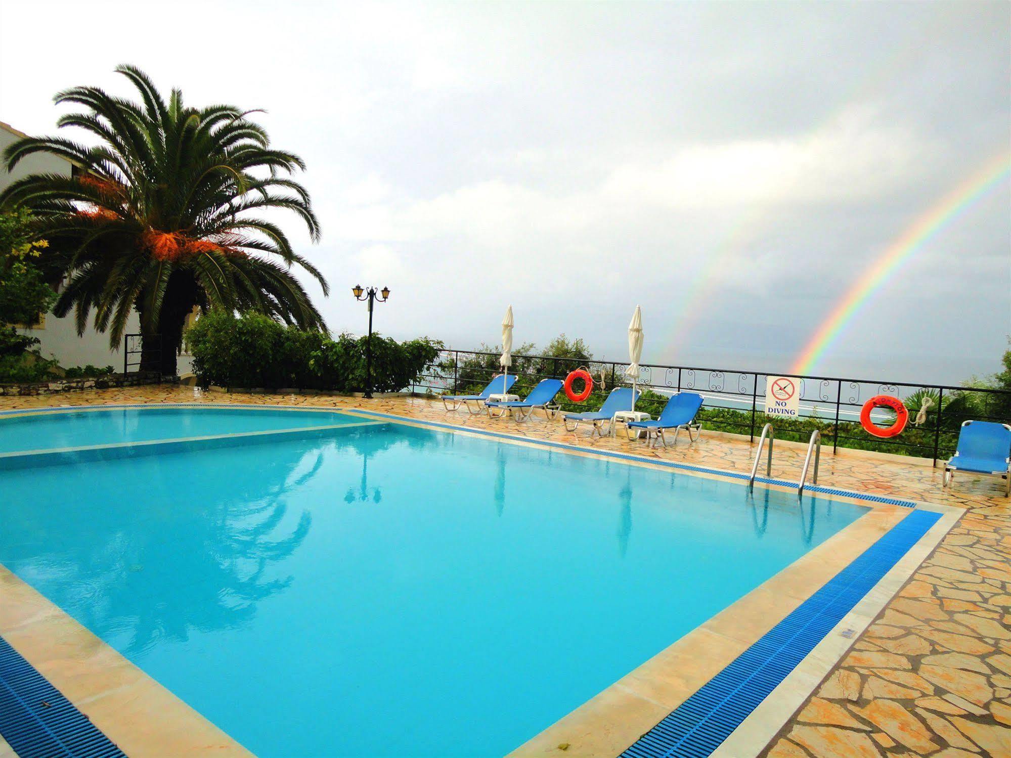 Dionysos Apartments Apraos 外观 照片