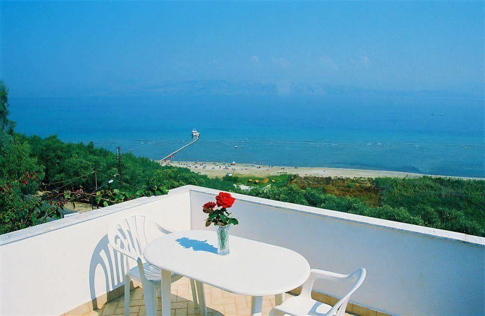 Dionysos Apartments Apraos 外观 照片